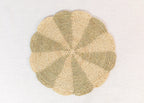Set de table Pinwheel Olive, plateau en raphia