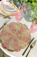 Set de table Pinwheel rose, plateau en raphia
